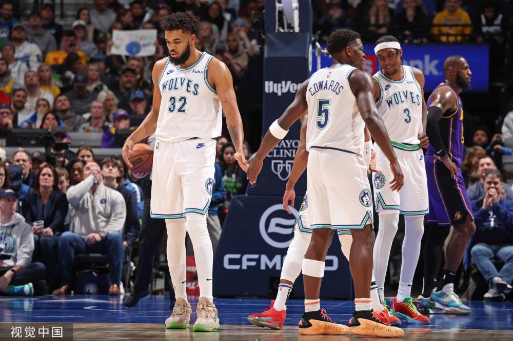 聯賽杯1／4決賽利物浦vs萊斯特城 南野拓實傳射建功+壓哨絕平.